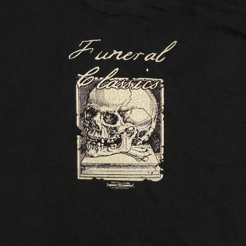 Funeral Classics Black Skull Graphic T-Shirt L